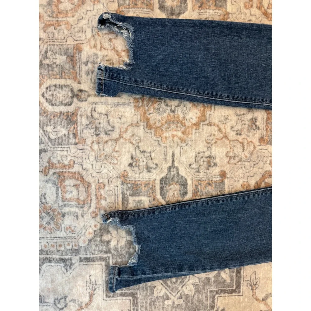 Lucky Brand Ava Skinny Jeans Womens 6/28 Blue Distressed Frayed Step Hem Ankle
